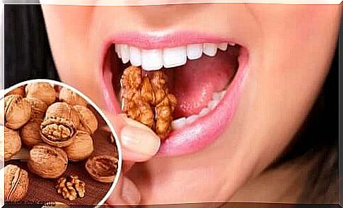 Eating nuts could help with depression