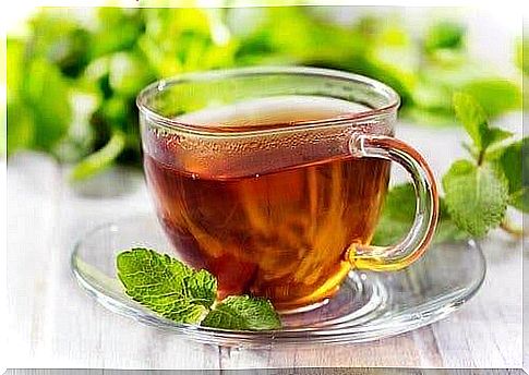 Mint tea is a good natural remedy