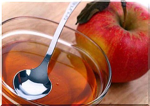 Apple cider vinegar for sweaty palms