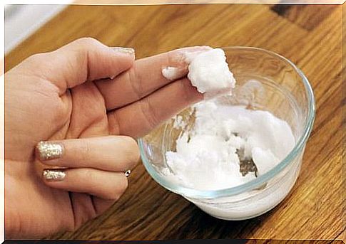 Baking soda for sweaty palms