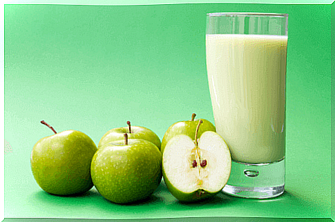 Apple smoothie