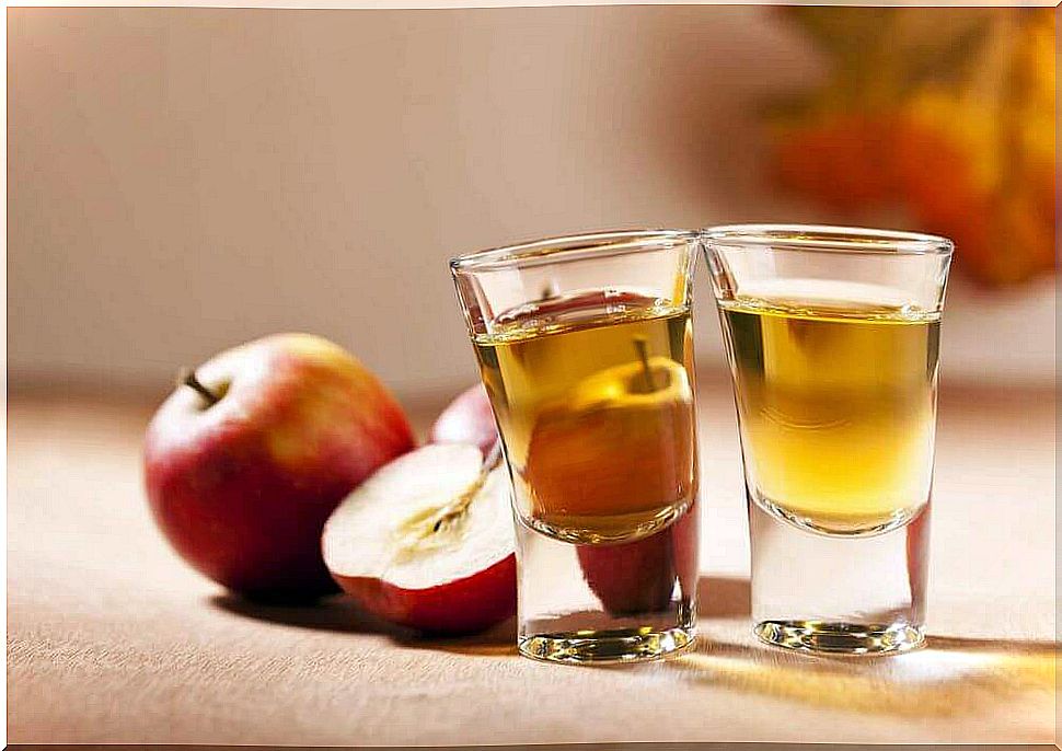 Apple cider vinegar is a natural antihistamine