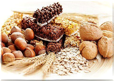 Nuts and grains