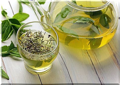 Green tea as a natural diuretic