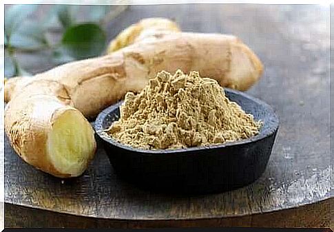 Ginger powder and a ginger root