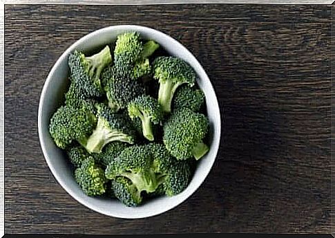 Sliced ​​broccoli