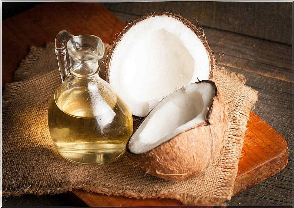 You can fight fungus with coconut oil